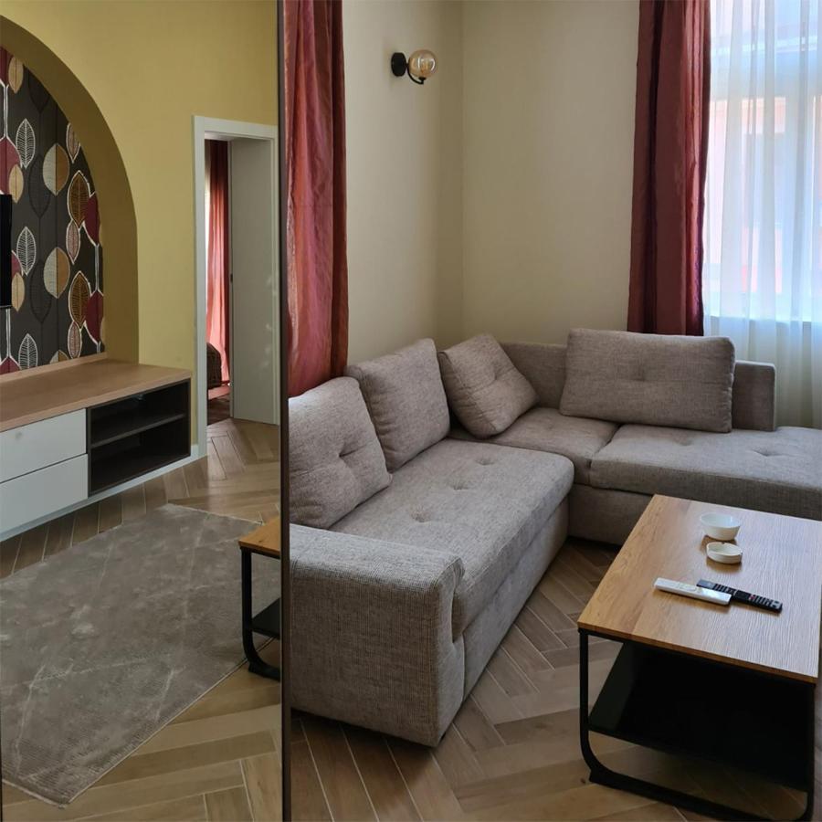 Kondor Apartmani Vrnjačka Banja Esterno foto
