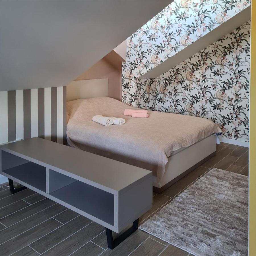 Kondor Apartmani Vrnjačka Banja Esterno foto